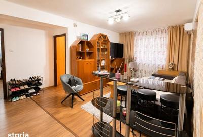 Apartament cu 3 camere semidecomandat în Craiovița Nouă - 3