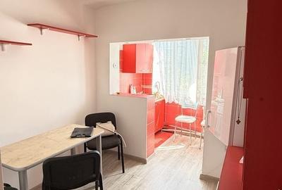 Apartament cu 3 camere în Central - 6