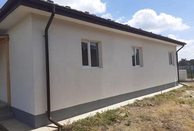 Casă cu 4 camere cu Teren 390 Mp în Ciorogârla - 2