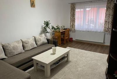 Apartament cu 2 camere decomandat, mobilat în Ștrand
