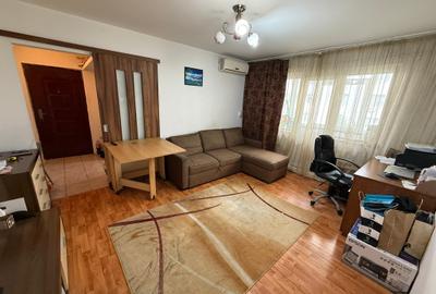 Apartament cu 3 camere semidecomandat în Alexandru cel Bun - 2