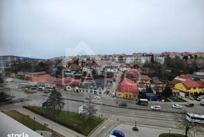 Apartament cu 3 camere decomandat în Central - 2