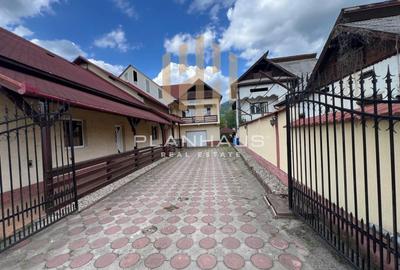 Casă cu 8 camere cu Canalizare în Tăuții de Sus - 2