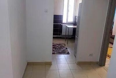 Apartament cu 2 camere semidecomandat, mobilat în 1 Mai