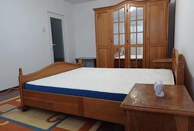 Apartament cu 2 camere decomandat în Exterior Vest