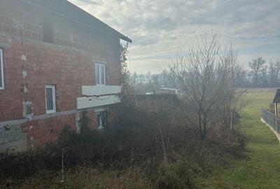 Casă cu Teren 2625 Mp în Ileanda
