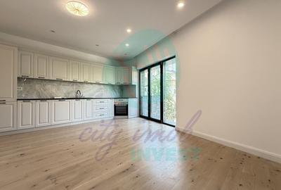 Apartament cu 2 camere semidecomandat, mobilat în Universitate