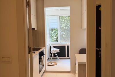 Apartament cu 3 camere decomandat în 1 Decembrie 1918 - 1