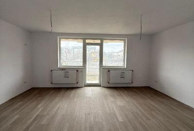 Casă cu 3 camere cu Teren 112 Mp în Central - 1