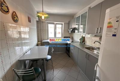 Apartament cu 4 camere semidecomandat, mobilat în Ultracentral