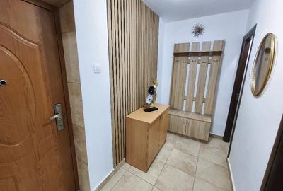 Apartament cu 2 camere decomandat în Sebastian