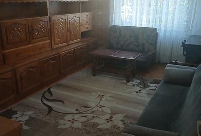Apartament cu 2 camere decomandat în Girocului