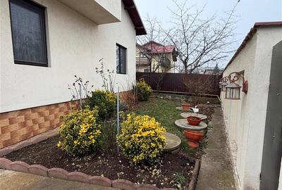 Casă individuală cu 4 camere cu Teren 500 Mp în Păulești