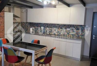 Apartament cu 3 camere în Central - 2