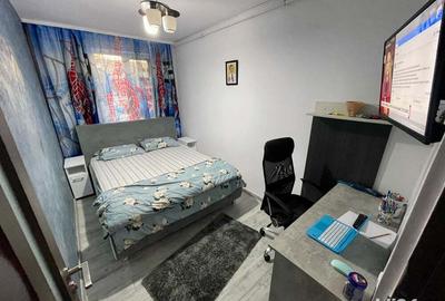 Apartament cu 4 camere decomandat în Central - 1