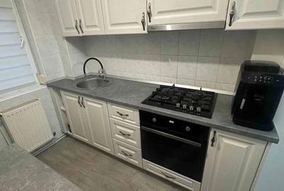 Apartament cu 3 camere decomandat în Milcov - 1