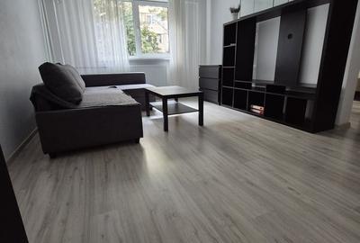Apartament cu 2 camere semidecomandat în Pantelimon