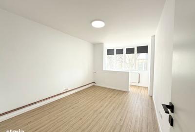 Apartament cu 3 camere semidecomandat în Drumul Taberei - 2