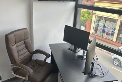 Spațiu comercial, de 35 mp, în Central - 5