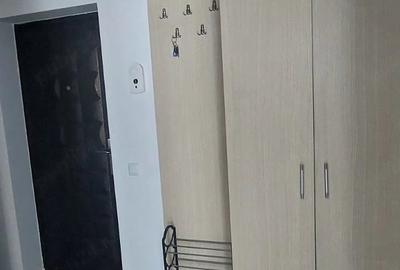 Garsonieră decomandată în Berceni