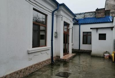 Casă cu 2 camere cu Teren 200 Mp în Ultracentral - 5