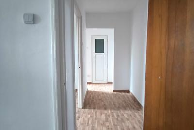 Apartament cu 3 camere decomandat în Drumul Taberei - 10