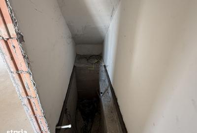 Casă cu 3 camere cu Teren 250 Mp în Dragomirești-Vale