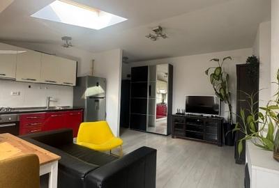 Apartament cu 3 camere semidecomandat, mobilat în 1 Decembrie 1918