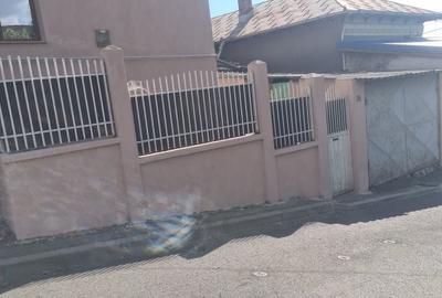 Casă cu 4 camere în Tudor Vladimirescu - 6