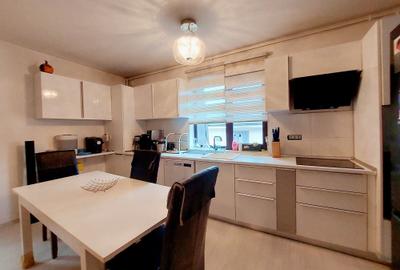 Apartament cu 5 camere decomandat, mobilat în Dobroești - 3