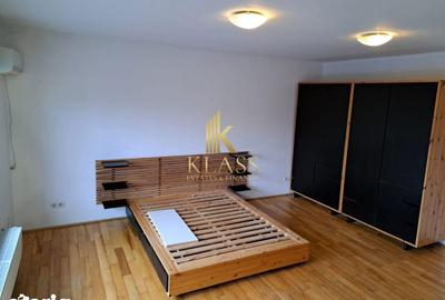 Casă cu 5 camere cu Teren 410 Mp în Central