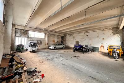Spațiu industrial, de 280 mp, în Central