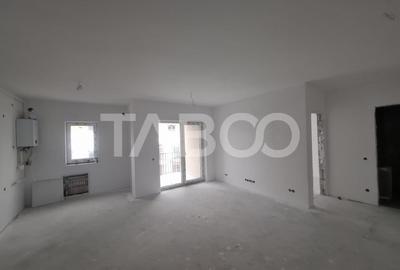 Penthouse cu 4 camere decomandat în Turnișor - 10