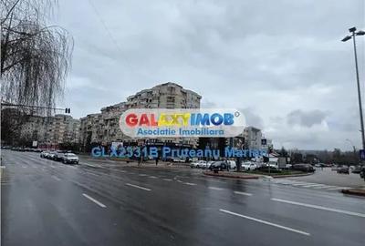 Spațiu comercial, de 128 mp, în Central