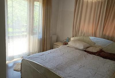 Casă cu Teren 451 Mp în Central