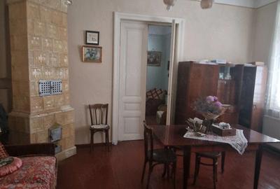 Casă cu 3 camere cu Teren 600 Mp în Ultracentral - 1