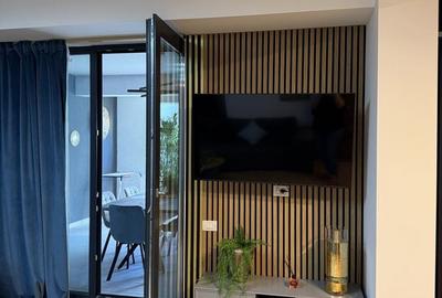 Apartament cu 3 camere decomandat în Exterior Vest - 2