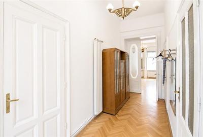 Apartament cu 3 camere semidecomandat, mobilat în Ultracentral - 8