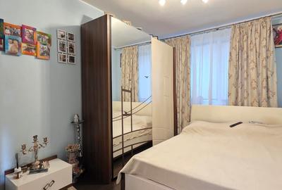 Apartament cu 4 camere decomandat în Far - 14
