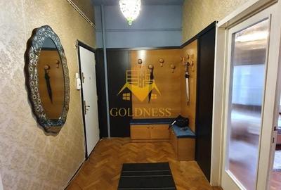 Apartament cu 4 camere decomandat, mobilat în Central - 12