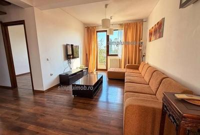 Apartament cu 4 camere semidecomandat, mobilat în Central