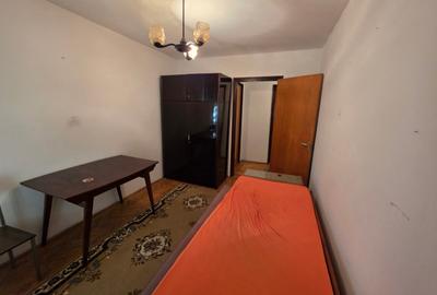 Apartament cu 3 camere semidecomandat în Dristor - 5