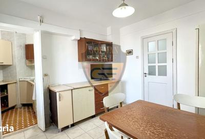 Apartament cu 3 camere decomandat, mobilat în Capitol - 12