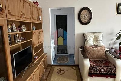 Apartament cu 2 camere în Viziru 1