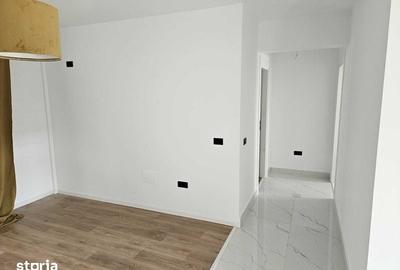 Apartament cu 3 camere în Berceni
