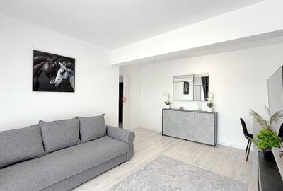 Apartament cu 2 camere decomandat, mobilat în Tractorul - 20