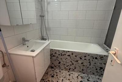 Apartament cu 3 camere decomandat în Veteranilor