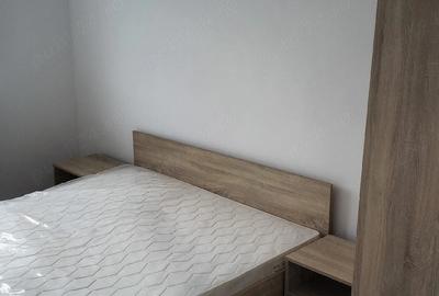 Apartament cu 2 camere semidecomandat în Fetești-Gară