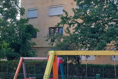 Apartament cu 2 camere decomandat în UTA