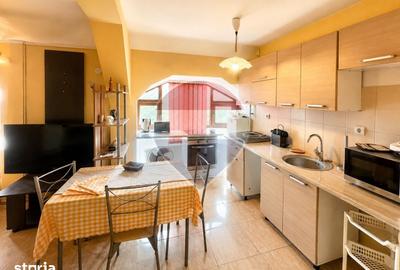 Apartament cu 3 camere decomandat în Gherăiești